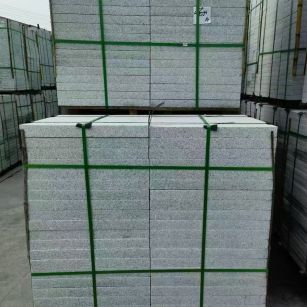 中山 芝麻白火烧，园林广场市政工程地铺石，1.8~5.0厚均有现货