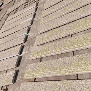 中山 黄金麻花岗岩光面楼梯踏步