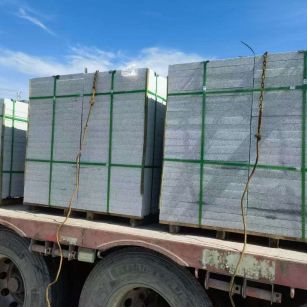 中山 芝麻白花岗岩地铺石装车日常