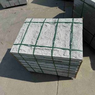 中山 白麻花岗岩石材自然面蘑菇石成品