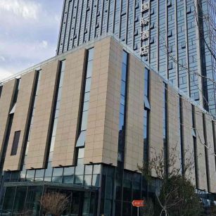 中山 黄金麻花岗岩外墙干挂