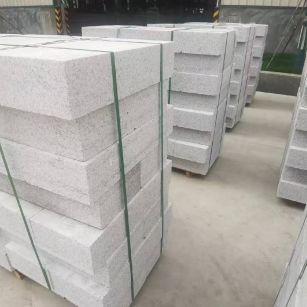 中山 白麻花岗岩路沿石，立缘石，平缘石，路牙石，道牙石，马路牙子等