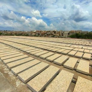 中山 黄金麻荔枝面花岗岩石材地铺石防护中