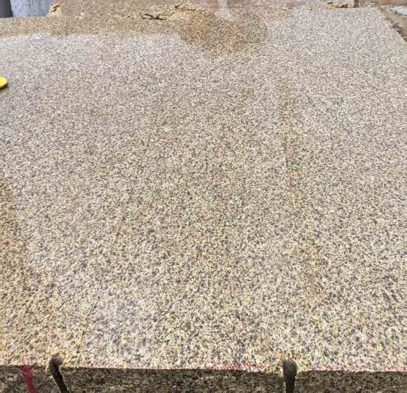 中山 黄金麻花岗岩石材方料