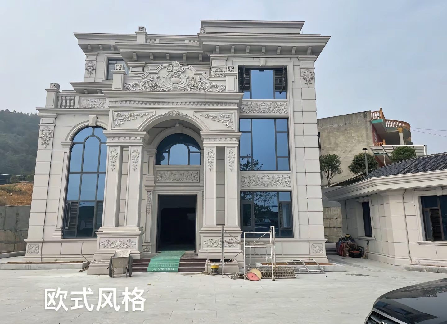 中山 白麻花岗岩别墅外墙干挂