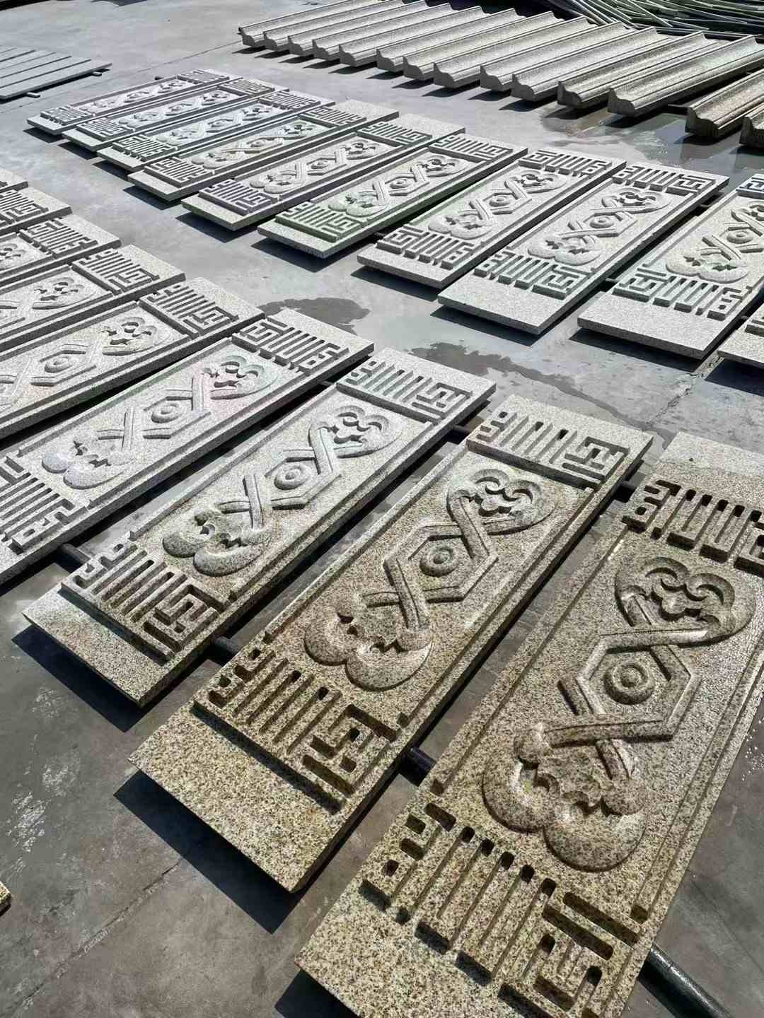 中山 黄金麻花岗岩外墙雕刻板