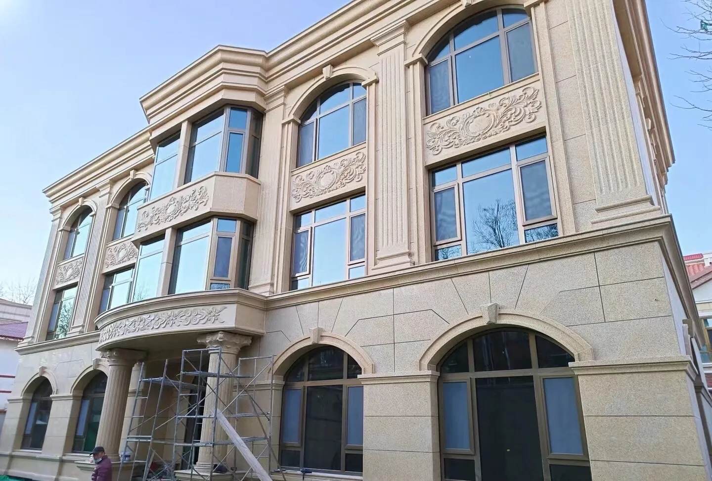 中山 黄金麻花岗岩别墅外墙干挂