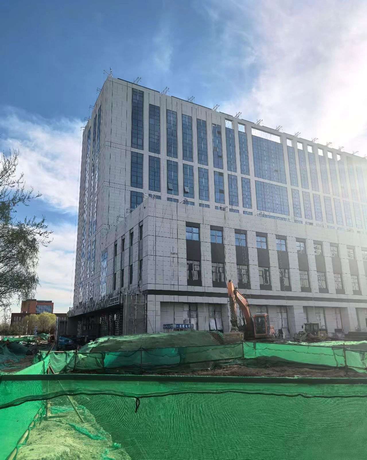 中山 白麻花岗岩石材外墙干挂