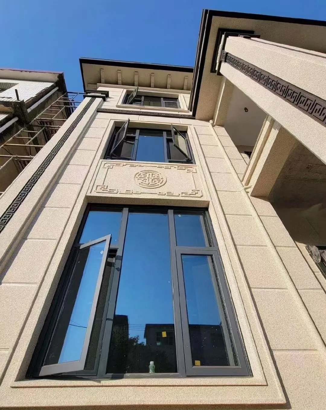 中山 黄金麻荔枝面别墅外墙干挂效果展示